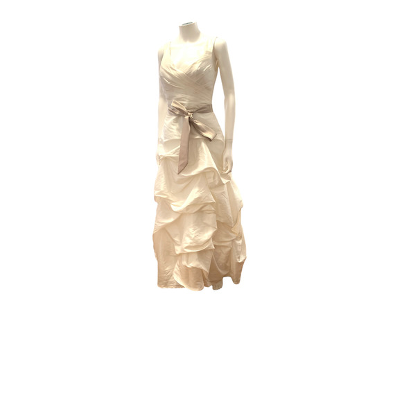 Bill Levkoff White Ruffle Tiered Sleeveless Maxi Wedding Dress * STAINED! * 8 - Picture 13 of 16